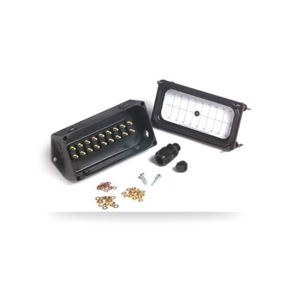 بيتس - 351044 - صندوق توصيل 4 × 8 مع تركيبات