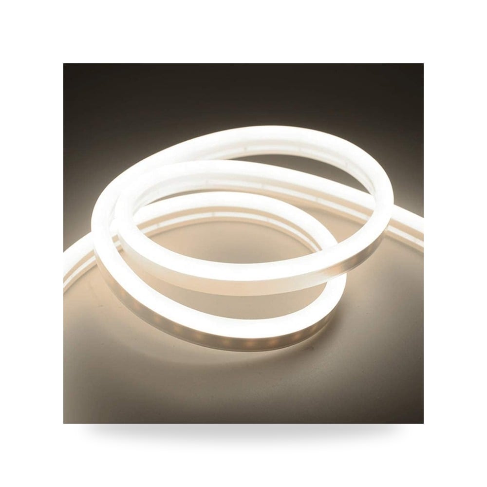 شريط اضاءة LED 5 متر متوفر لدى ريمكو
