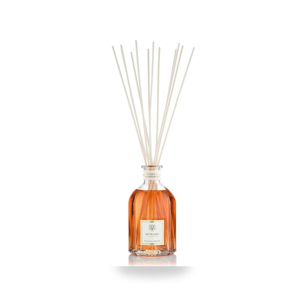 شمعة ديكور فيرنسيه من د. فرانجس - شمعة معطرة بالزنجبيل