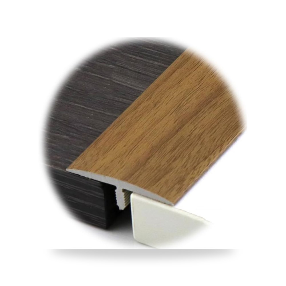 عتبات الأبواب ومسارات وأشرطة الانتقال موديل T-Molding