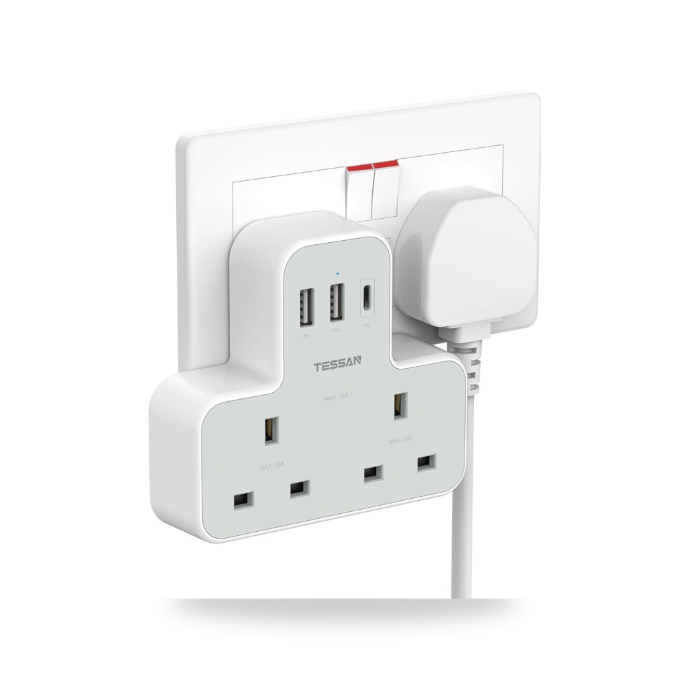 محول قابس من تيسان مع 3 منافذ USB، وصلة متعددة المقابس