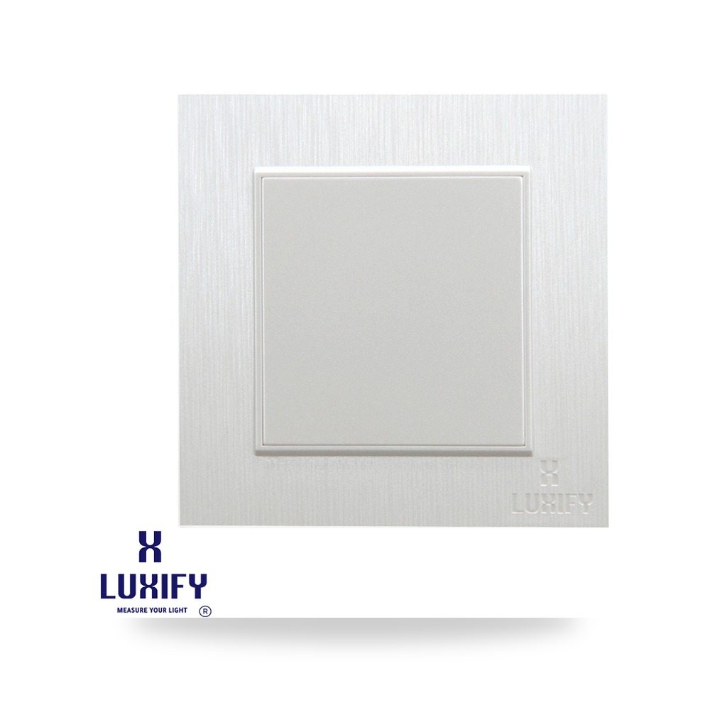 غطاء تسكيرة مسطح 7*7 لؤلؤي كلاسيك لوكسيفاي 005883 لوكسيفاي (Luxify)