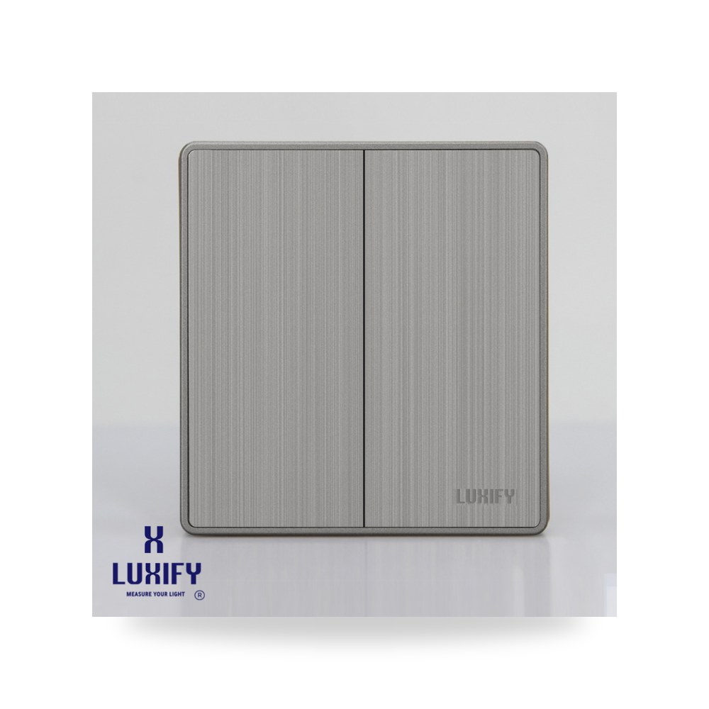 مفتاح إنارة ثنائي بيانو سلفر لوكسيفاي 007085 لوكسيفاي (Luxify)