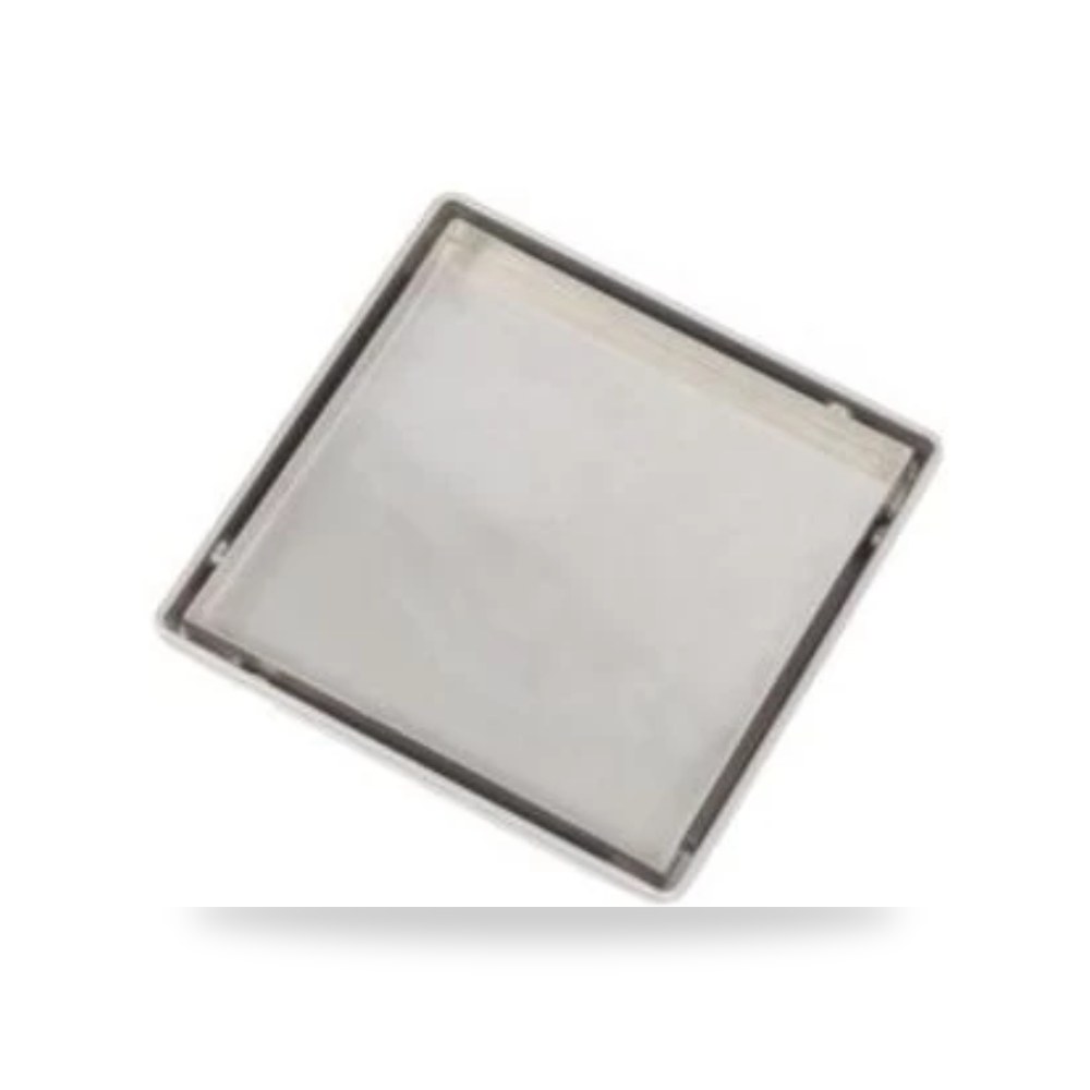 صفاية تصريف مياه 20 × 20 سم كروم N116.507-1 موديل 674